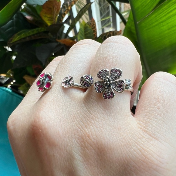 Peach Blossom Flowers Silver Double Ring - Size 8/9.5 - Picture 6 of 14